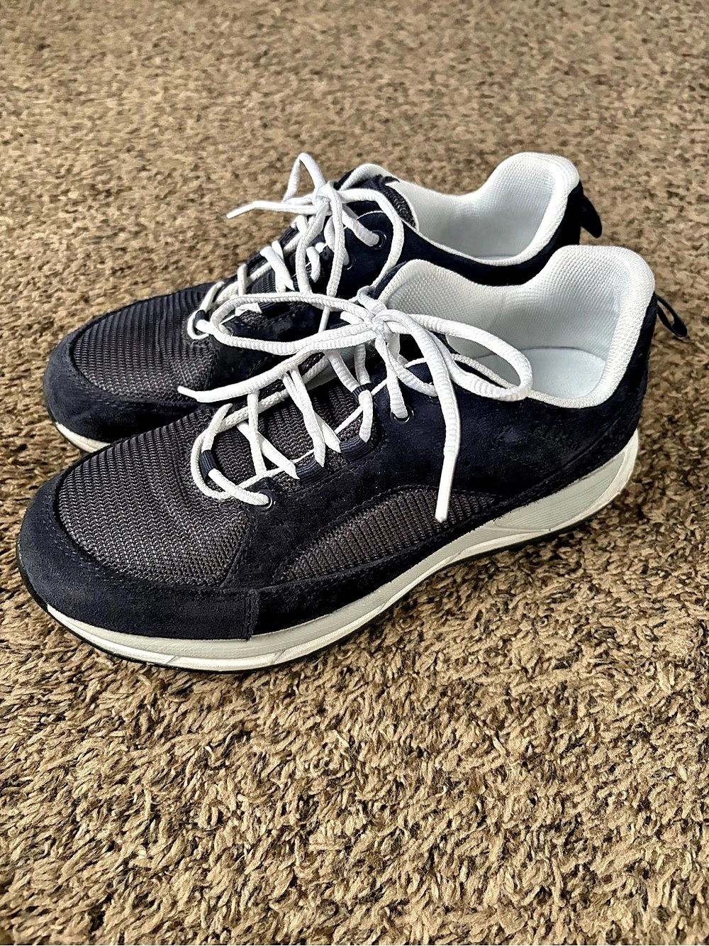 L.L.Bean Comfort Fitness Walker size 9.5 Wide
